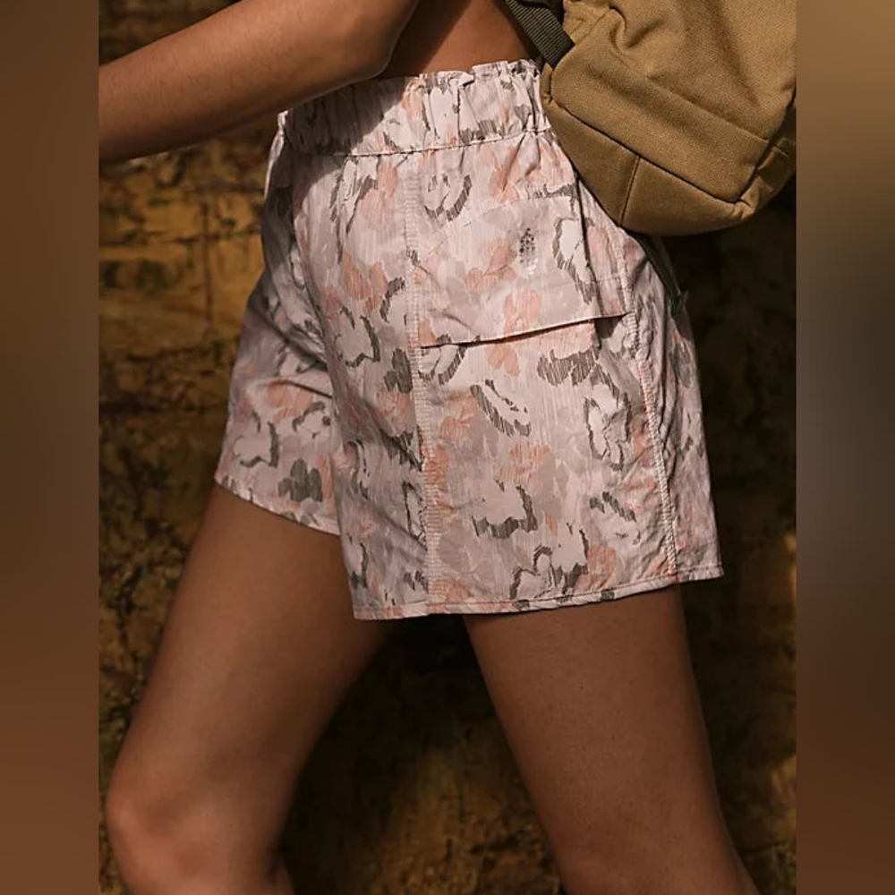 Free People Movement In The Wild Printed Shorts Ivory Combo - Picture 3 of 15